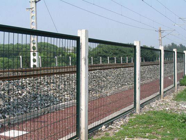 嘉興高速鐵路防護(hù)欄圖片1